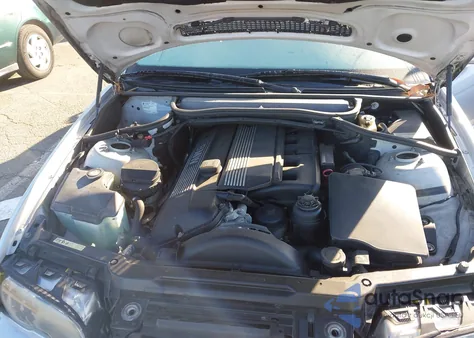 2003 BMW 330Ci z USA, uszkodzony, nr VIN WBABS53443JU97533